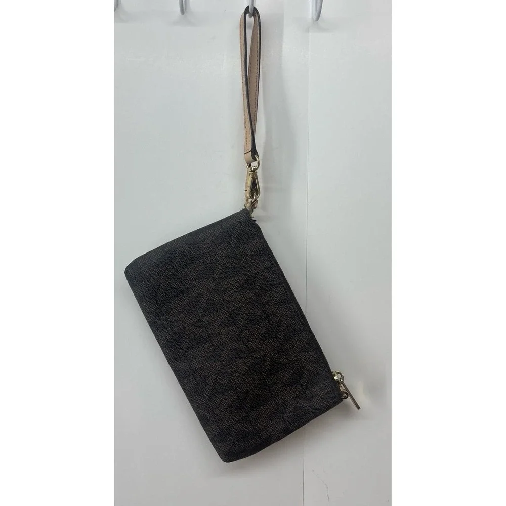 Michael Kors Jet Set wristlet (8x5) Brown (Vintage 2013)